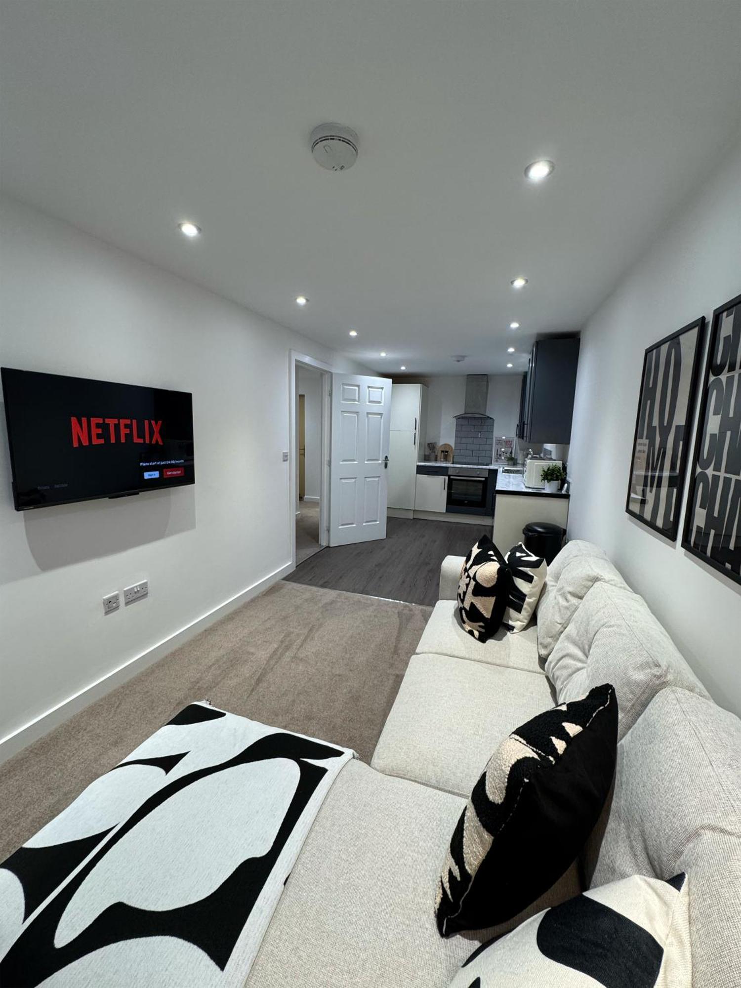 Cole Street - Stylish & Cosy Apartment *