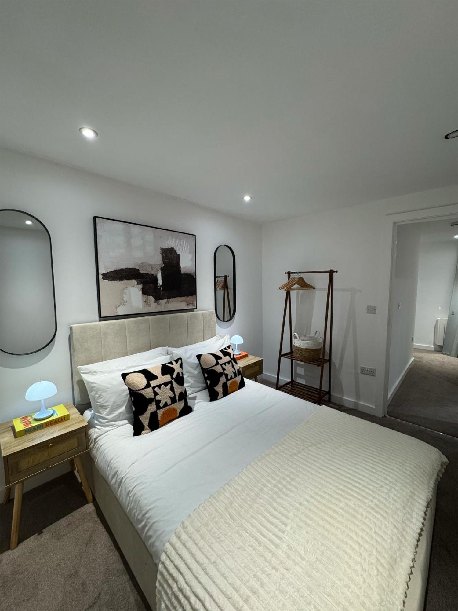 Cole Street - Stylish & Cosy Apartment *